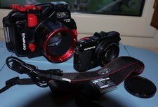OLYMPUS stylus XZ2 et CAISSON