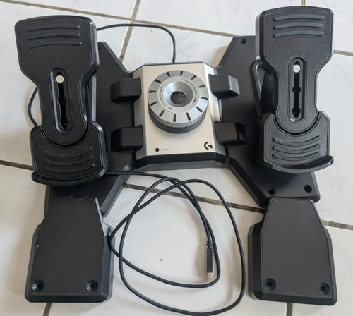 Logitech saitek pro - g,