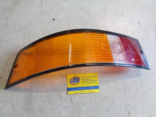 Plastica fanale posteriore - plastica,