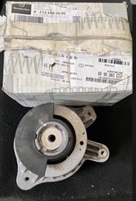 Supporto cuscinetto sospensione motore Mercedes-Benz Classe EW213 A2132400600