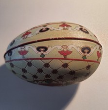 Portagioie Vintage in Metallo a Forma di Uovo - Decorazione Unica.