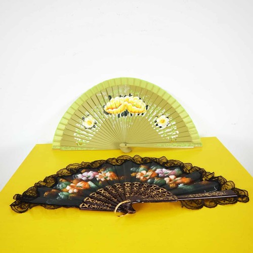 Coppia ventagli vintage - di,