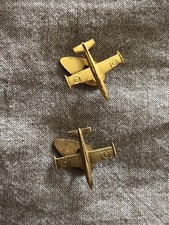 Pin Aermacchi 339 E 326