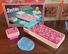 Vintage Barbie Letto E Tavolino Da Notte #2154 con  Scatola originale anno 1979