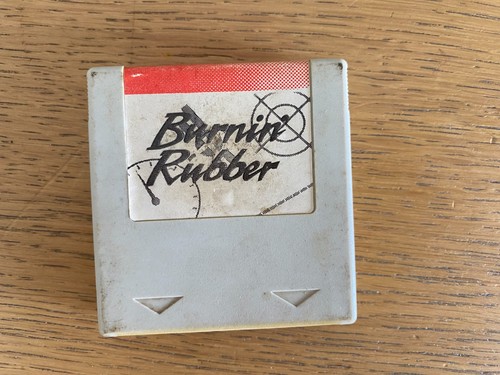 Gioco gomma bruciata - gomma,