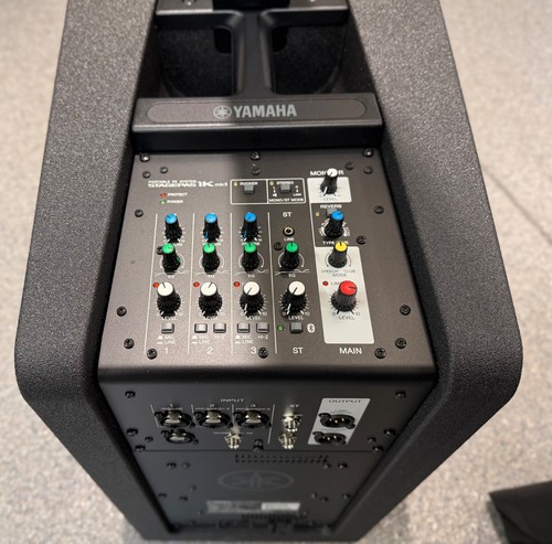 Yamaha stagepas mkii 1100 - yamaha,