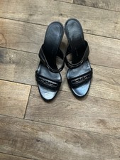 Scarpa donna Ferragamo nera