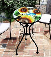 Tavolo da giardino esterno