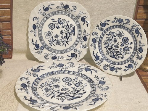 Vintage tre piatti - vintage,