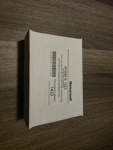 New honeywell r7849a1023 - new,