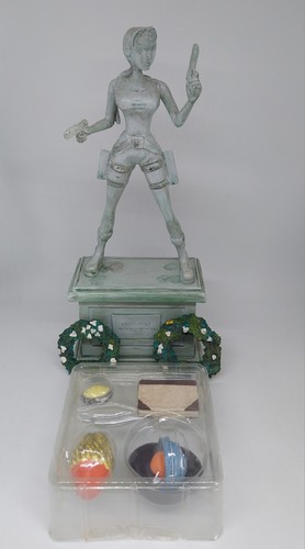 Rare statue commémorative - rare,