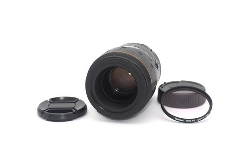 Nikon obiettivo macro attacco