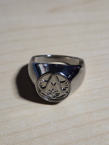 Anello assassin creed misura - creed,
