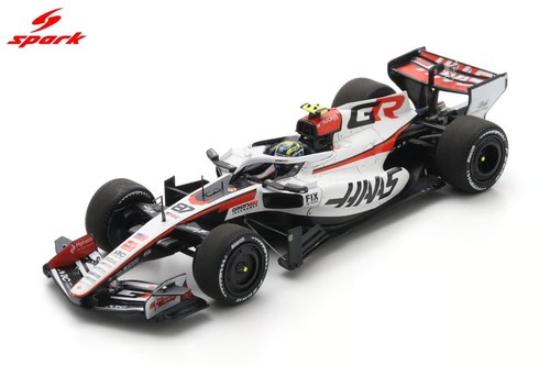 Haas team 26 - vf-26, oliver