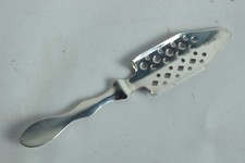 Cucchiaio per assenzio