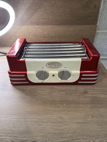 Nostalgia electrics hot dog - hot,