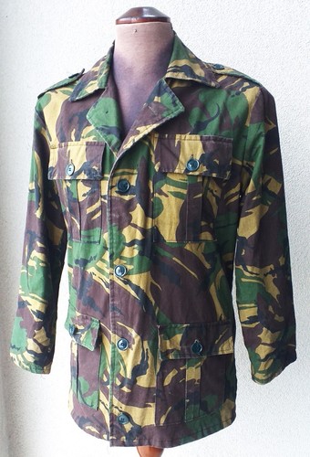 Giacca pantaloni combattimento