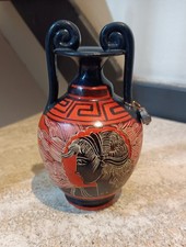 Piccola anfora greca in