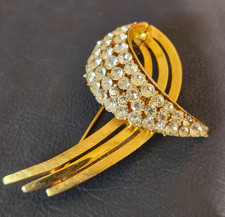 spilla vintage americana anni 60 con cristalli firmata Trifari - vtg  brooch