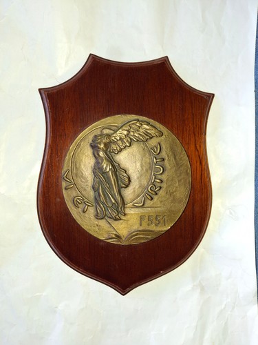Crest nave minerva virtute - nave,