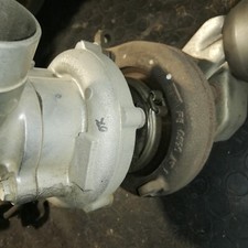 Turbina Toyota RAV4 Corolla Avensis 2.2 177cv d4d d-cat 2ad -fhv