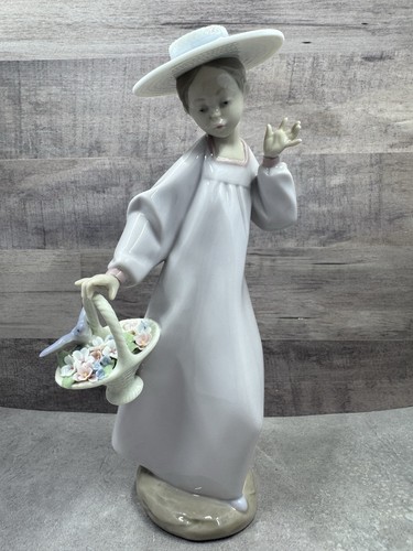 Lladro porcelain figurine - porcelain,