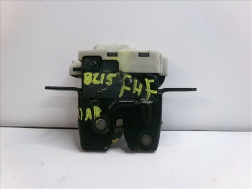 8200076240 cerradura maletero