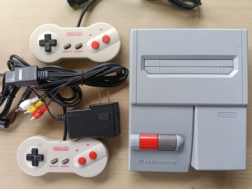 Nintendo new famicom console - new,
