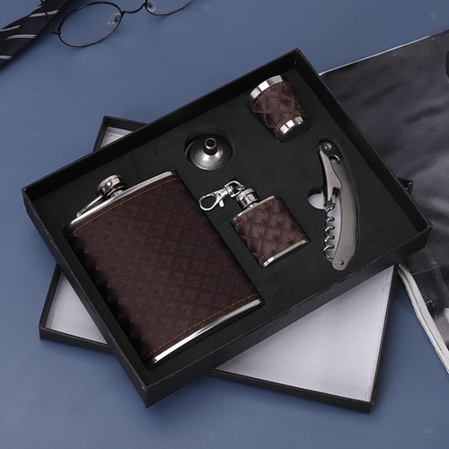 Set regalo con fiaschetta con