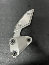 PEDANA PILOTA SINISTRA LEFT RIDER FOOTBOARD  YAMAHA FZ1 FAZER 1000 06-16 N513E
