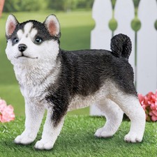 Statua realistica in piedi