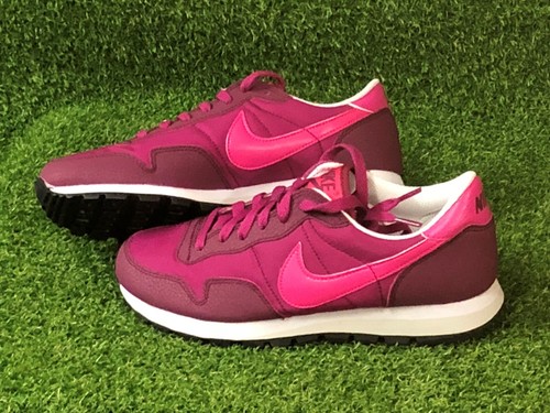 Nike metro plus sneaker - gs,