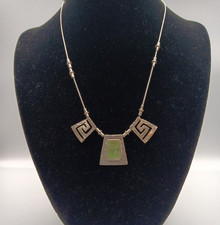 Collana con ciondolo in