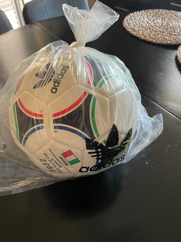 Pallone adidas tango 1982 - pallone,