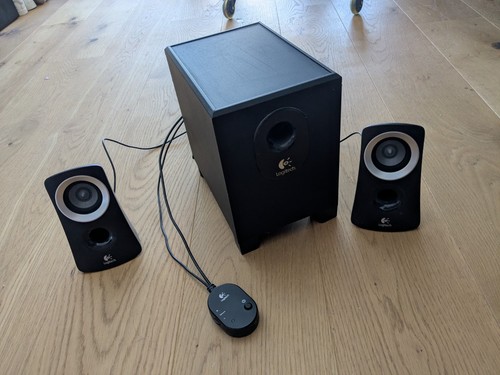 Logitech z313 - logitech,