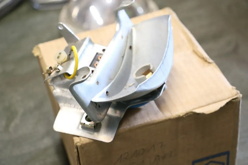 Fanale posteriore attacco - posteriore,