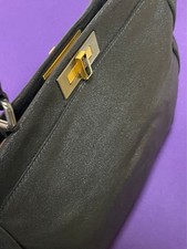 Borsa Fendi Peekaboo in pelle