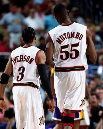 Foto allen iverson dikembe - &,
