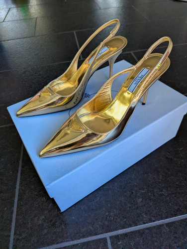 Prada décolleté slingback - prada,