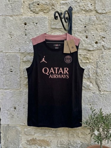 Top smanicato esclusivo