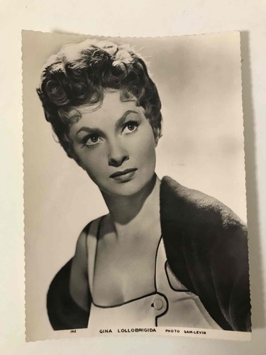 Photo gina lollobrigida - -,