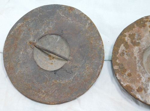 Lot ancien couvercle - couvercle, en