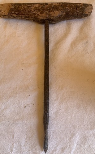 Antica trivella manuale - antica,