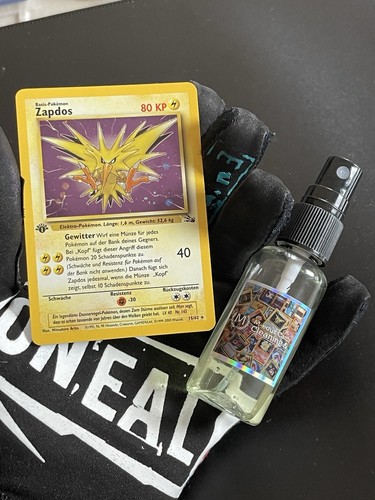 Tradingcard cleaning spray - tradingcard,
