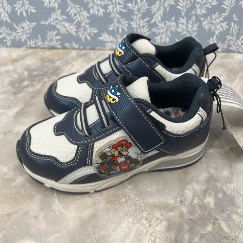 Nuove sneakers ground - sneakers, up