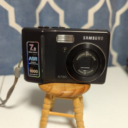 Samsung digimax s730 mp - samsung,