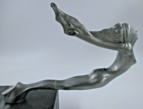 Ninfa nuda donna - ninfa, nuota