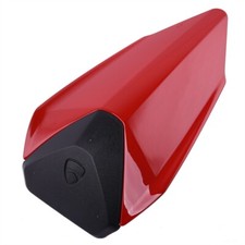 Coprisella Passeggero, Adatto