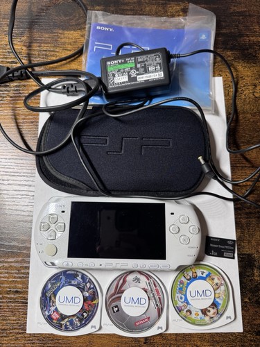 Psp 3000 pearl white - pearl,