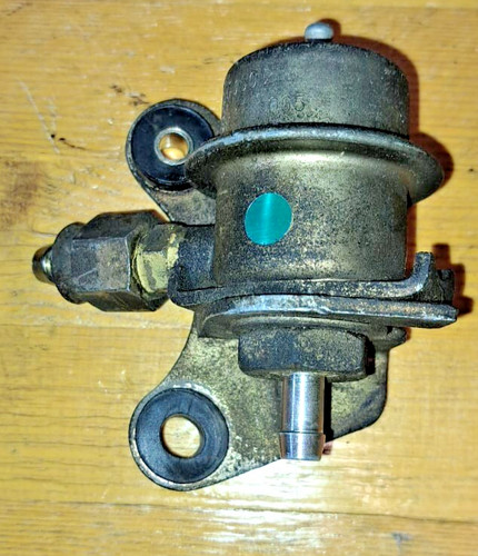 Regolatore pressione benzina - regolatore,